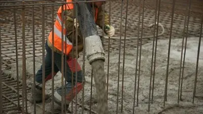 Concrete pouring