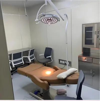 Procedure room fit-out & surgical light